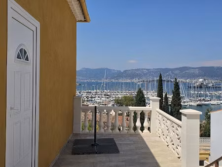 vente maison 5 pièces 140 m² à saint-mandrier-sur-mer (83430)  895 000 €