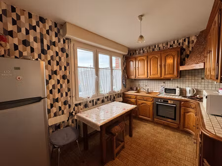 vente maison 6 pièces  100.00m²  hérissart