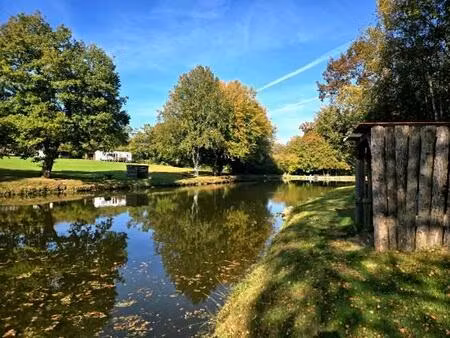 deux lacs sur 39130 m² de terrain