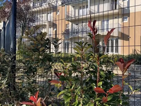 st christol (84) - appartements à restaurer