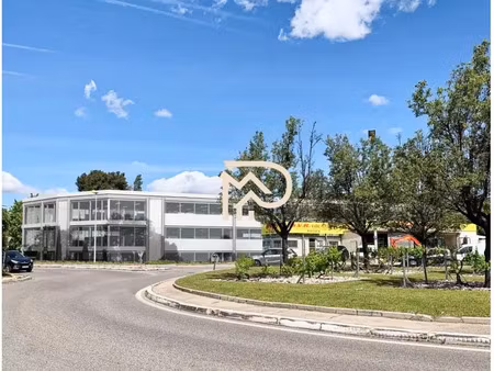 location local professionnel bureaux rdc environ 163 m² marseil