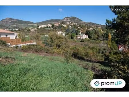 terrain 1 764 m² millau