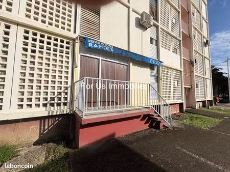 local commercial 24 m²