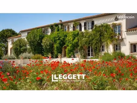 maison 14 pièces 473 m²