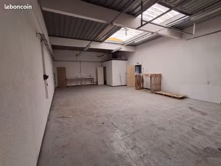 local d’activité de 150 m² à vitrolles (zi les estroublans )