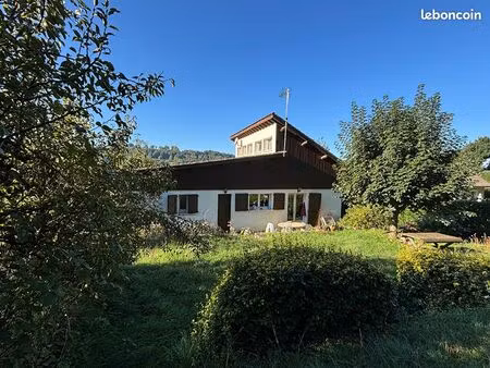 maison 7 pièces 160 m²