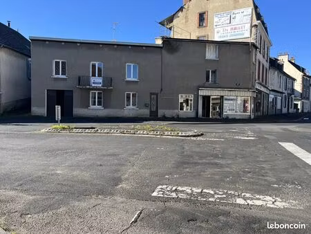 maison 9 pièces 127 m²