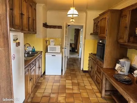 maison 10 pièces 188 m²