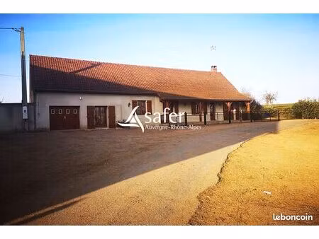 maison 134 m² trézelles