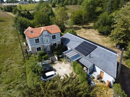 propriété 2 logements (115m2 + 105m2)