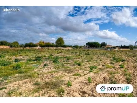 terrain 600 m² villesequelande