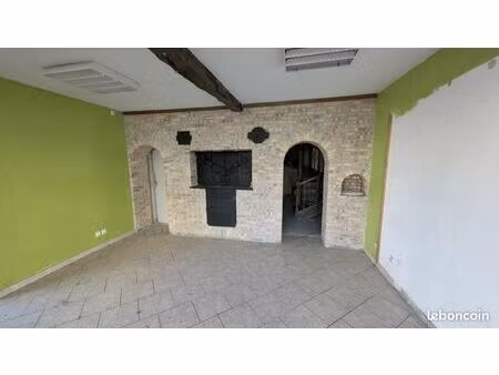 maison 6 pièces 280 m²