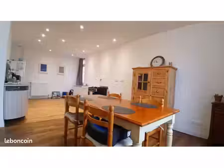 maison 7 pièces 93 m²