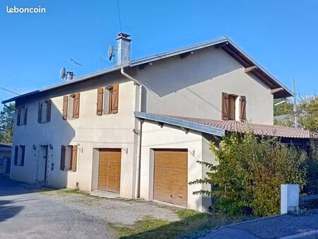 maison 8 pièces 152 m²