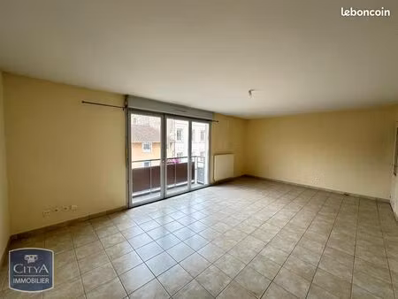 appartement 3 pièces 75 m²