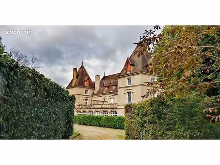 appartement 7 pièces 245 m²