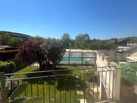 grande maison familiale avec piscine – 6 chambres – pouillenay (proche venarey-les-laumes 