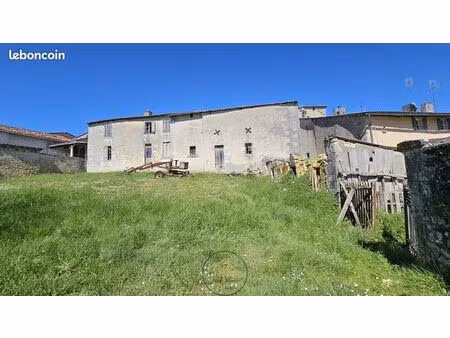 ferme 9 pièces 198 m²