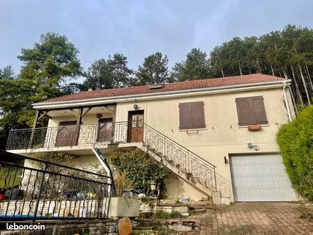 propriété 5 pièces 117 m²