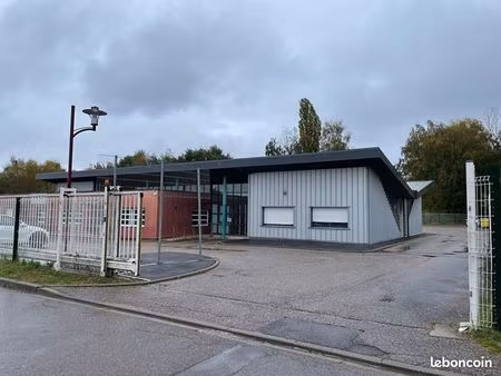local 216 m² l hopital