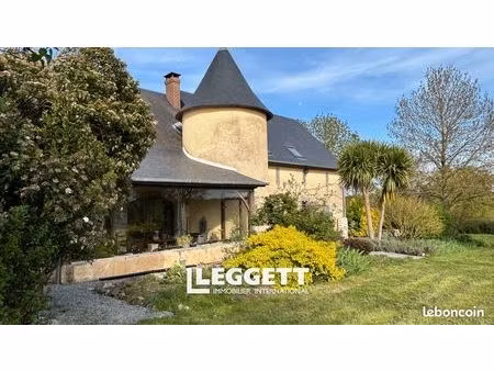 commerce gîte 900 m²