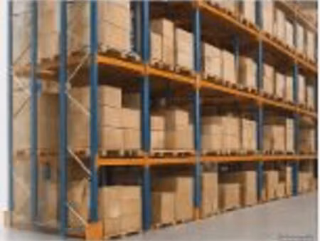 location d’emplacement de stockage / entrepôt – accès poids lourds et qua