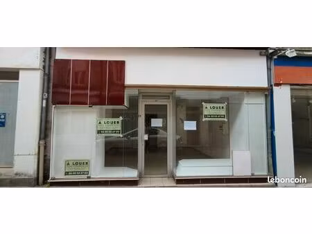 loue local commercial guéret centre