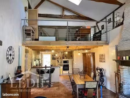 maison 4 pièces 196 m²