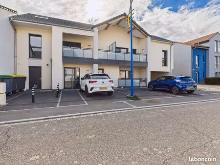 appt 2 pièces - 53 m² - une chambre - terrasse - cave - une place de parking extérieur