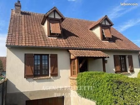 pavillon 6 pièces 103 m²