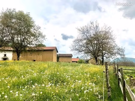 terrain 1052 m² chirens