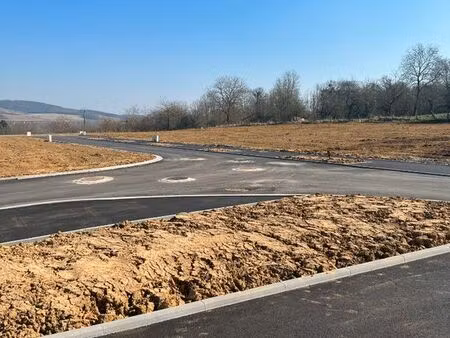 terrain 695 m² vandieres