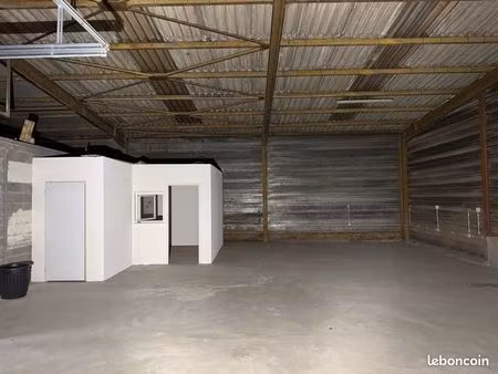 entrepôt / local à louer