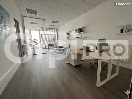 local commercial 110 m²