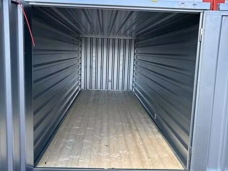 garage/box 10 m² marmande