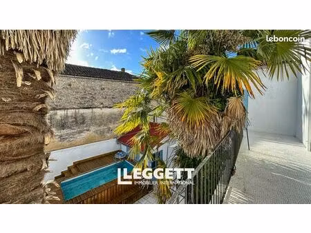 maison 11 pièces 264 m²