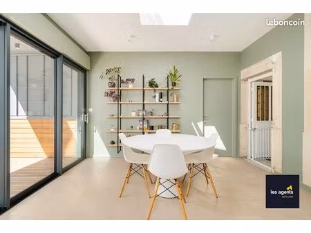 maison de ville 8 pièces 190 m²