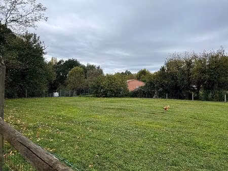 terrain constructible viabilisé à vendre