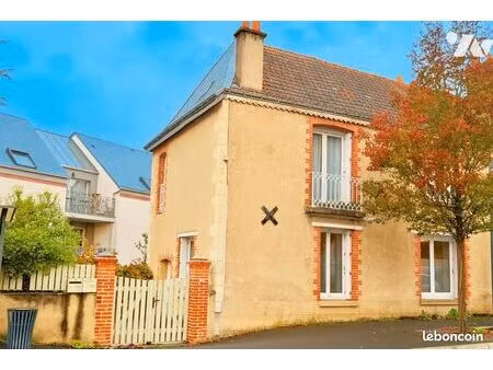 immeuble 167 m² la membrolle sur choisille