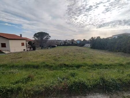 terrain 2475 m² lapeyrouse fossat