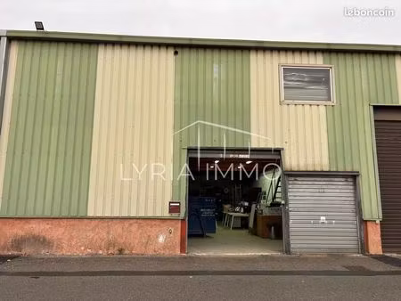 local commercial 230 m² roquebrune-sur-argens