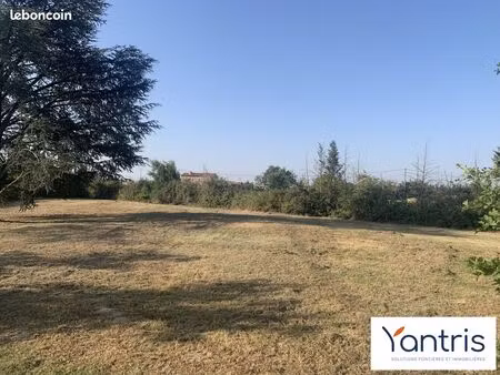 terrain 1215 m² saubens