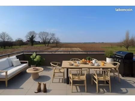 appartement 4 pièces 94 m²