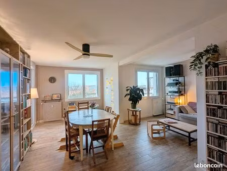 t4/t5 rénové 98m² - hippodrome