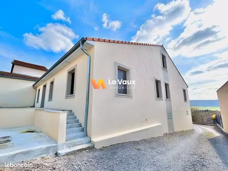 maison 9 pièces 225 m²