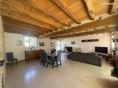 longère 6 pièces 190 m²