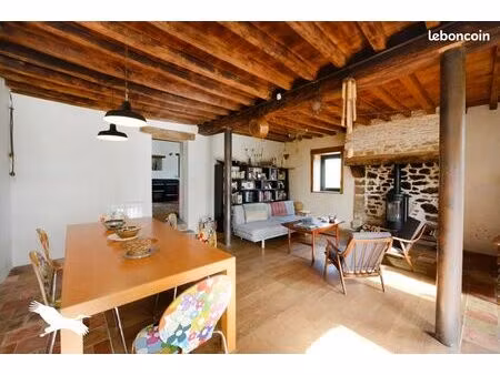 maison 5 pièces 162 m²