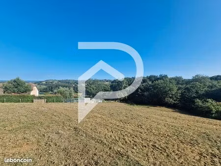 terrain 2000 m² doazon