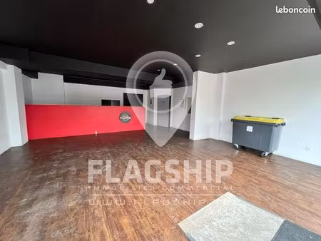 boutique 120 m² bois colombes