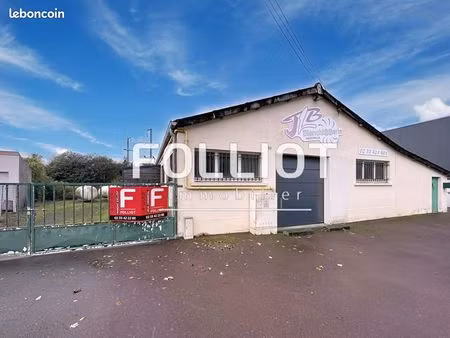 local commercial 300 m²